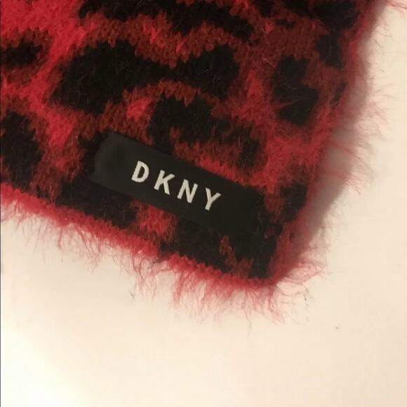 DKNY Fuzzy Leopard Animal Print Red Scarf Black L:63”W:12” - Picture 4 of 6
